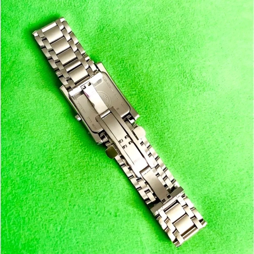 Gorgeous FENDI stainless steel watch 🔥🔥